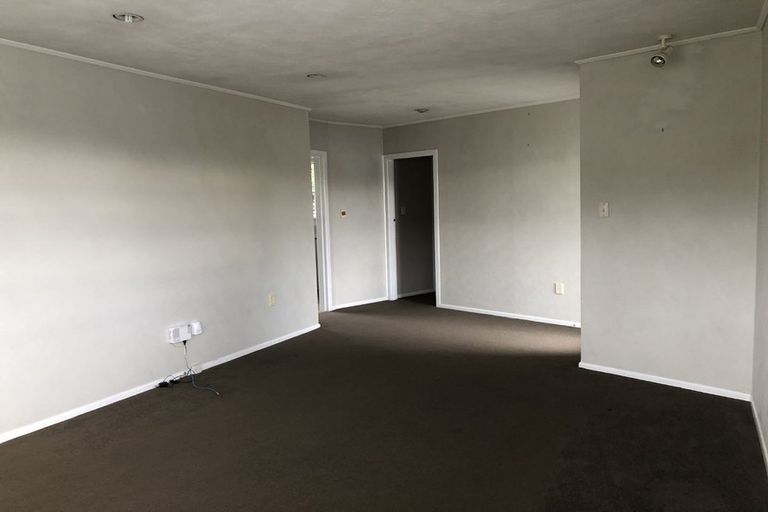 Photo of property in 79 Mark Avenue, Paparangi, Wellington, 6037