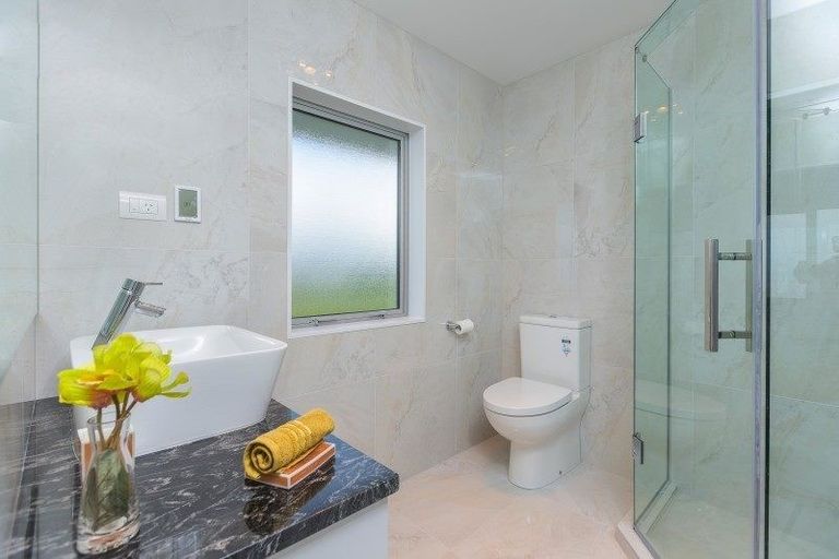 Photo of property in 2 Palm View Terrace, Gulf Harbour, Whangaparaoa, 0930