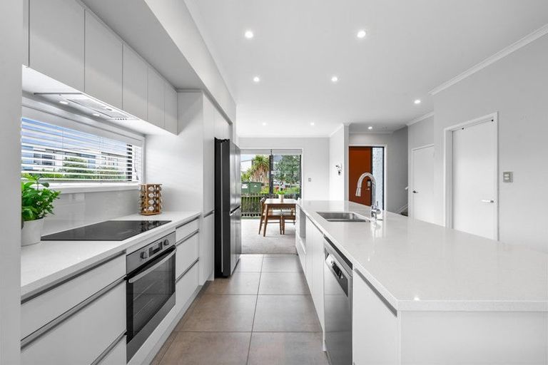 Photo of property in 1/25 Sidney Wallingford Way, Hobsonville, Auckland, 0616