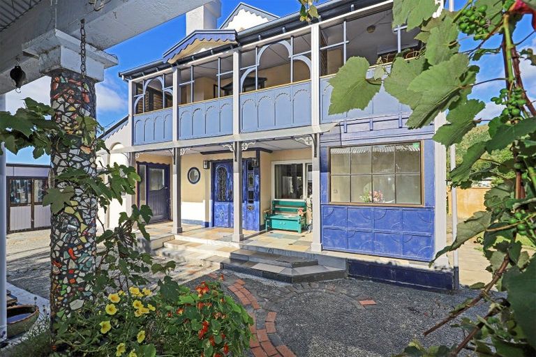 Photo of property in 37 Gillies Crescent, Waimarama, Havelock North, 4294