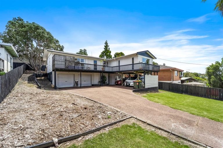 Photo of property in 591 Whangaparaoa Road, Stanmore Bay, Whangaparaoa, 0932