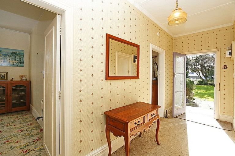 Photo of property in 11 Warwick Road, Stratford, 4332