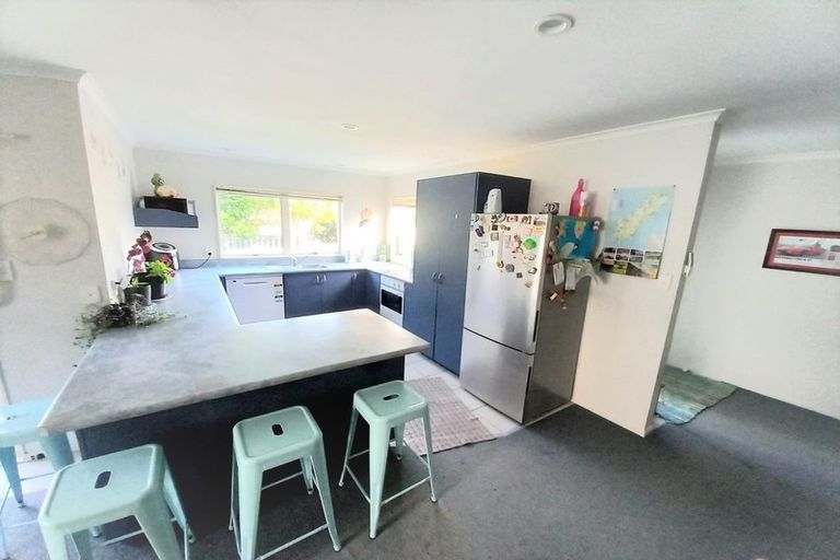 Photo of property in 5 Astrid Court, Awapuni, Palmerston North, 4412