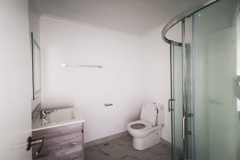 Photo of property in 16 Inverness Avenue, Hamilton East, Hamilton, 3216