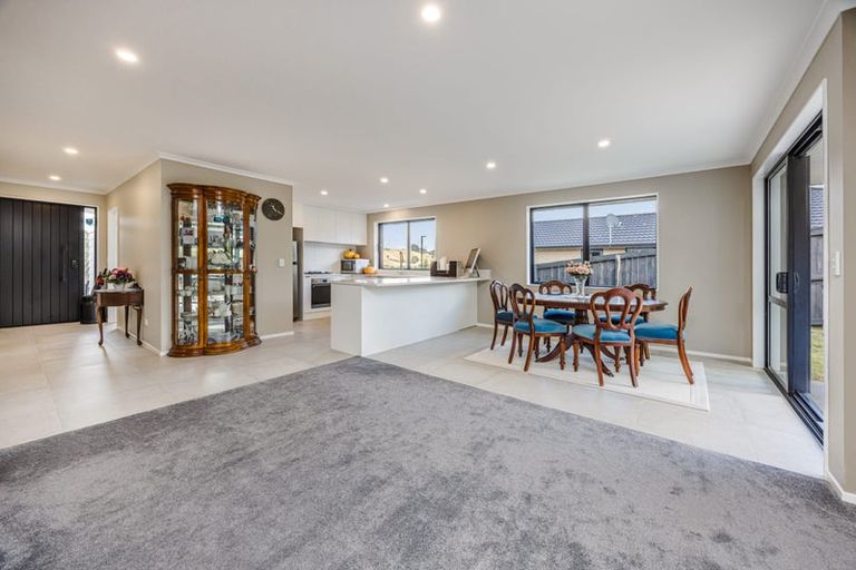 Photo of property in 135 Harriet Johnston Drive, Pokeno, 2402