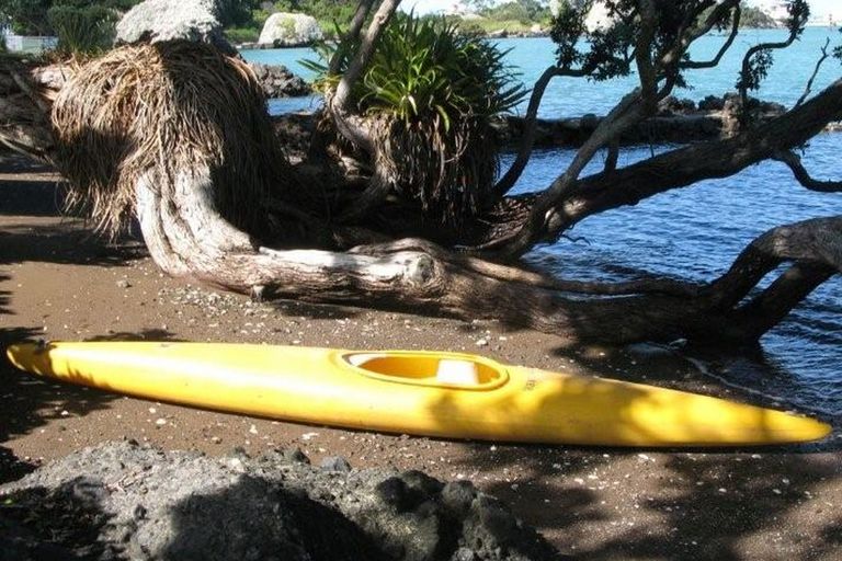 Photo of property in 136 Reotahi Road, Whangarei Heads, Whangarei, 0174