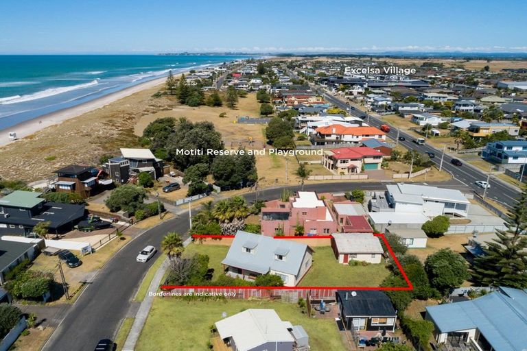 Photo of property in 60 Motiti Road, Papamoa Beach, Papamoa, 3118