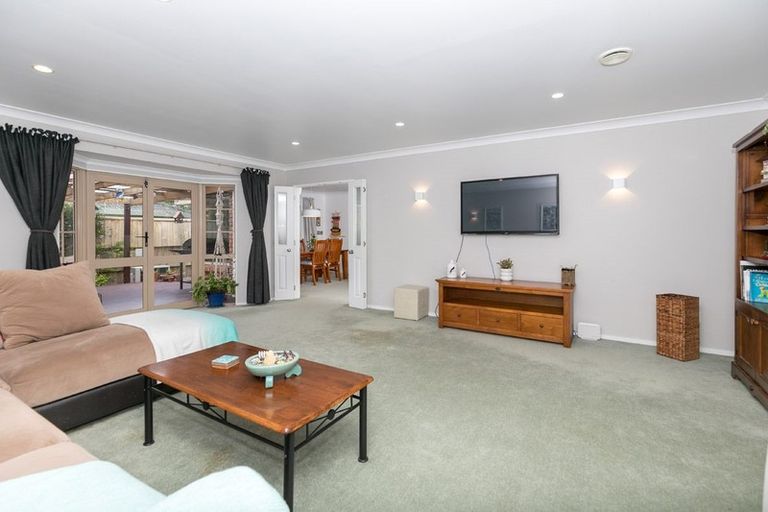 Photo of property in 11 Pascal Place, Flagstaff, Hamilton, 3210