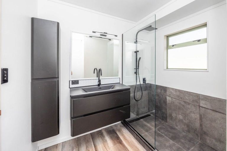 Photo of property in 45 Hakanoa Street, Huntly, 3700