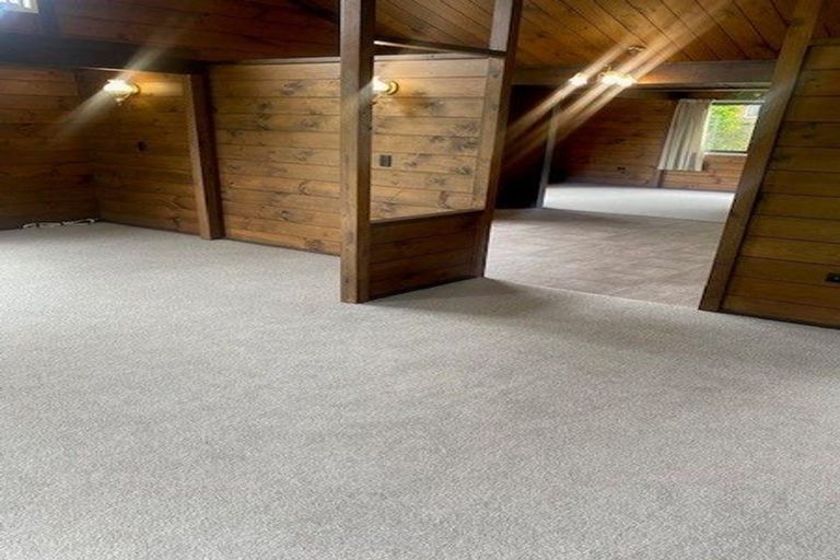 Photo of property in 295 Mangorei Road, Merrilands, New Plymouth, 4312