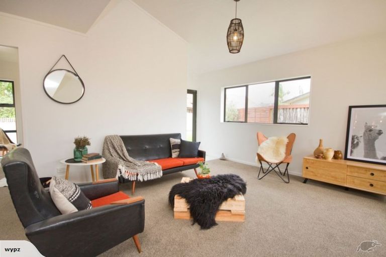 Photo of property in 14b Ringwood Place, Whitianga, 3510