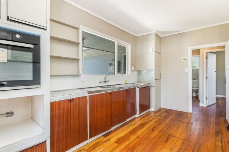 Photo of property in 86 Tawa Street, Melville, Hamilton, 3206