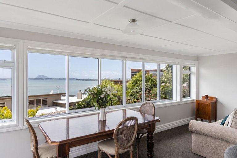 Photo of property in 63 Harbour View Road, Omokoroa, 3114