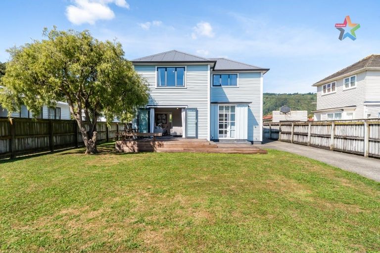 Photo of property in 274 Naenae Road, Naenae, Lower Hutt, 5011