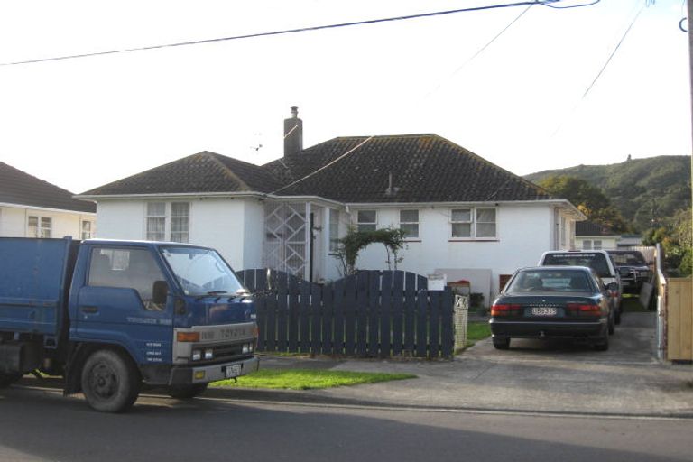 Photo of property in 3 Butler Street, Naenae, Lower Hutt, 5011