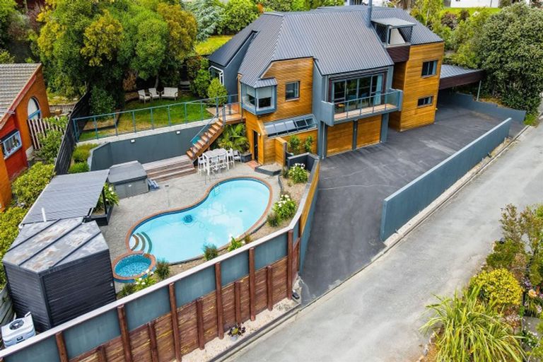 Photo of property in 11 Toledo Place, Mount Pleasant, Christchurch, 8081