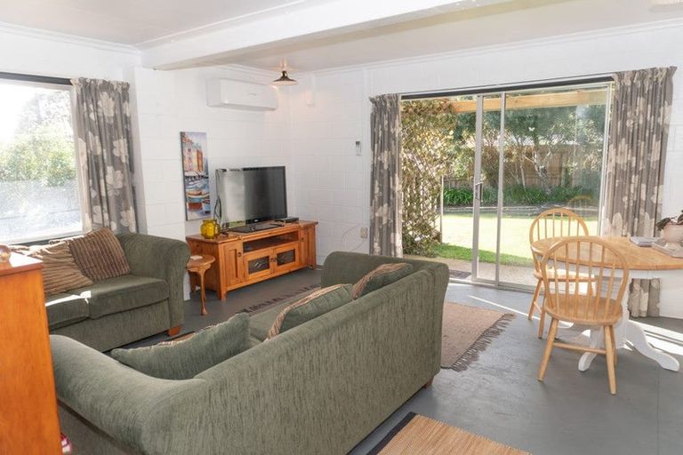 Photo of property in 19 Diamond Drive, Tairua, 3508