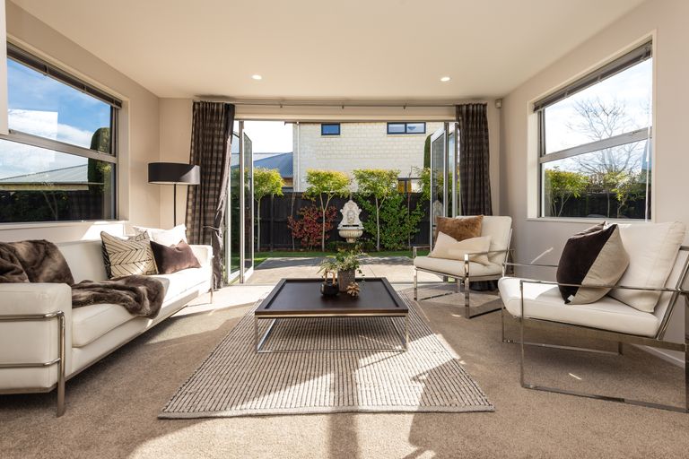 Photo of property in 41 Riverwood Boulevard, Redwood, Christchurch, 8051