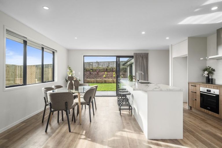 Photo of property in 1 Kanuka Avenue, Owhata, Rotorua, 3010