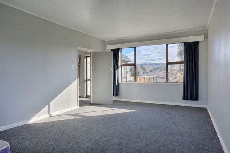 Photo of property in 29 Scotswood Street, Waikaia, 9778