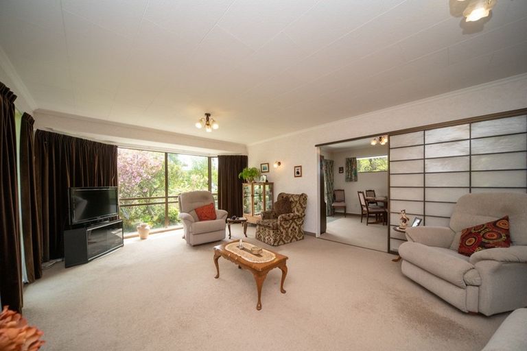Photo of property in 3 Phoenix Avenue, Hokowhitu, Palmerston North, 4410