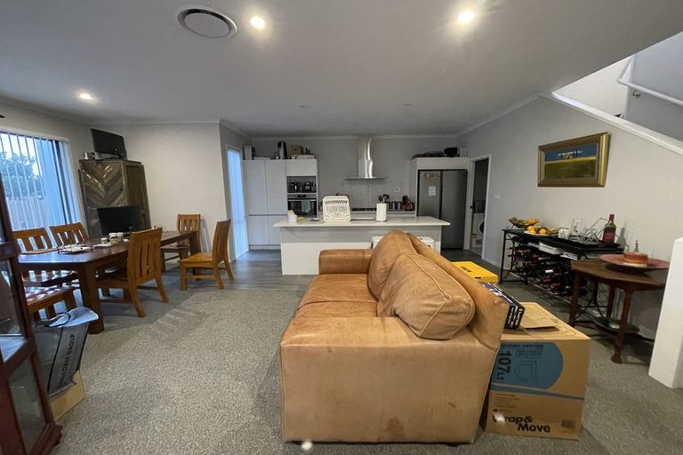 Photo of property in 47a Caldera Drive, Long Bay, Auckland, 0630