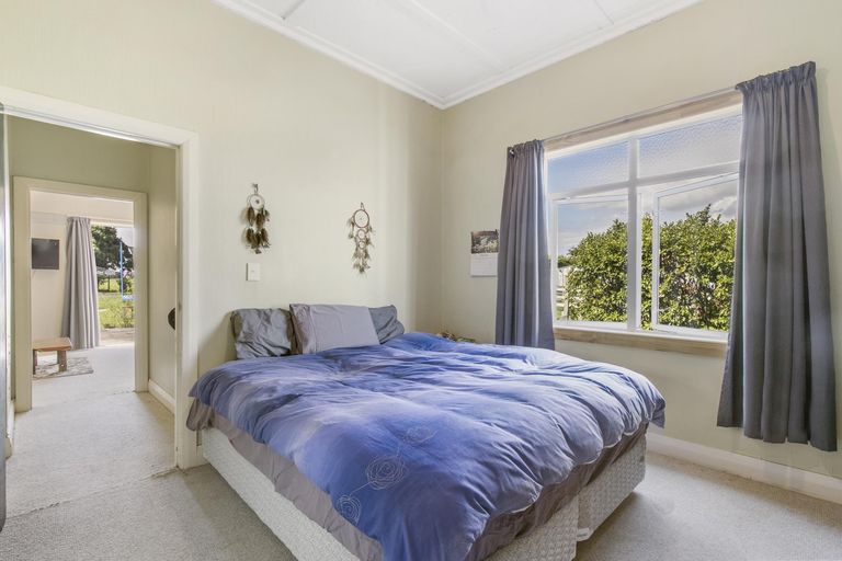 Photo of property in 27 Whatapaka Road, Karaka, Papakura, 2580