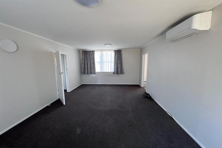 Photo of property in 1 Addison Street, Blockhouse Bay, Auckland, 0600