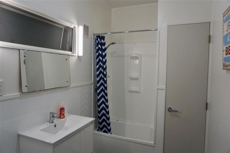 Photo of property in 963 Cove Road, Waipu, 0582