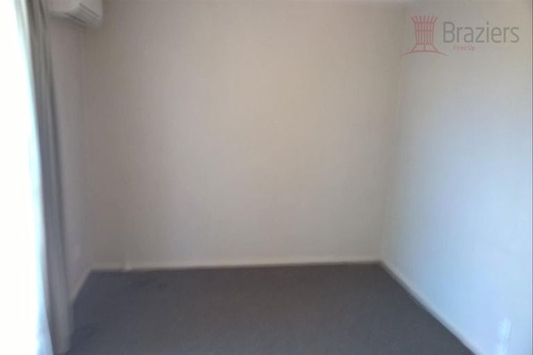 Photo of property in 1/90 Garlands Road, Woolston, Christchurch, 8023