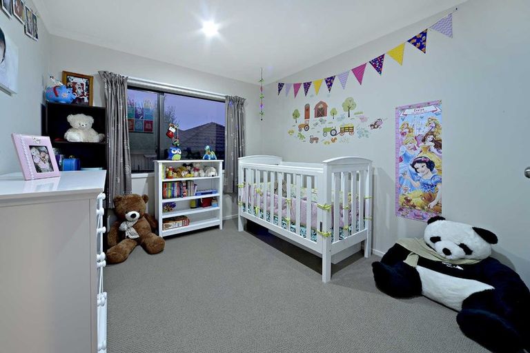 Photo of property in 4 Gordal Place, Flat Bush, Auckland, 2016