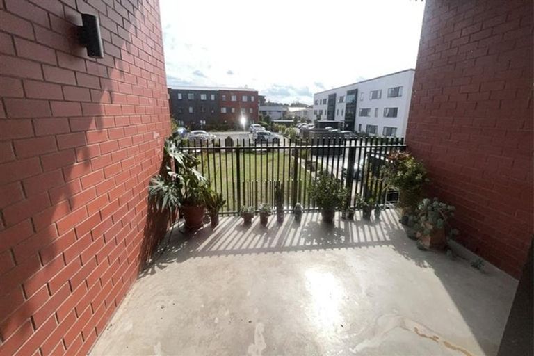 Photo of property in 106/38c Fraser Avenue, Northcote, Auckland, 0627
