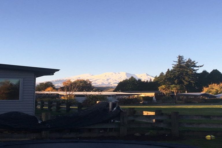 Photo of property in 9 Snowmass Drive, Ohakune, 4625