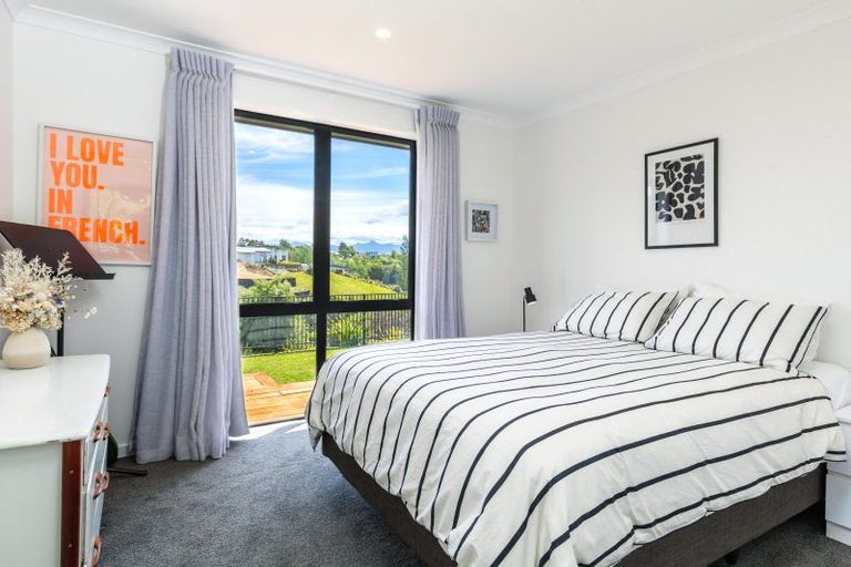 Photo of property in 19 Golf View Close, Fairhall, 7272