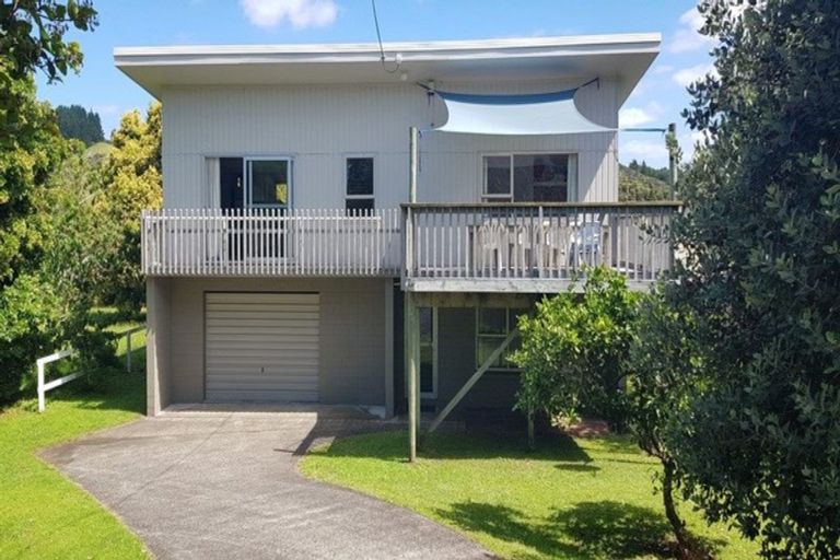 Photo of property in 12 Omutu Street, Oakura, Hikurangi, 0184