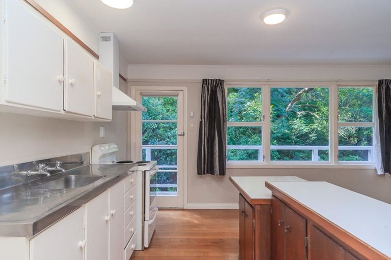 Photo of property in 70b Sar Street, Wadestown, Wellington, 6012