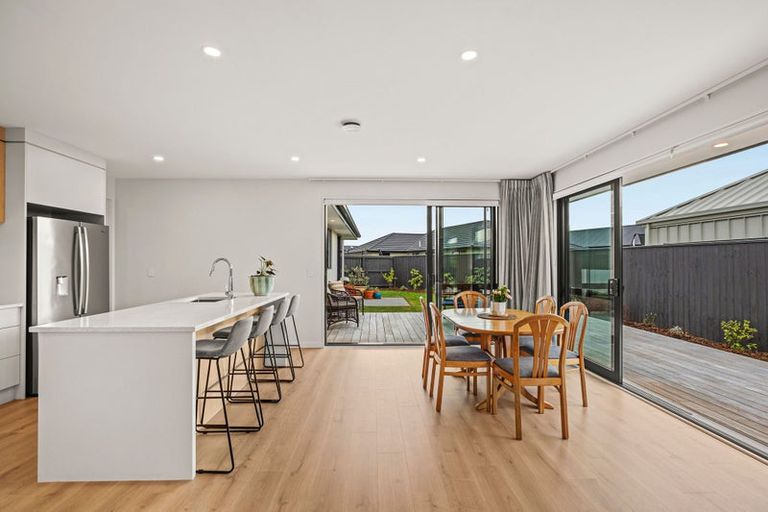Photo of property in 73 Muirhill Street, Halswell, Christchurch, 8025