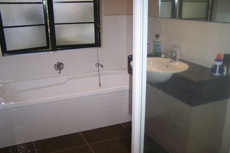 Photo of property in 26a Elliot Street, Howick, Auckland, 2014