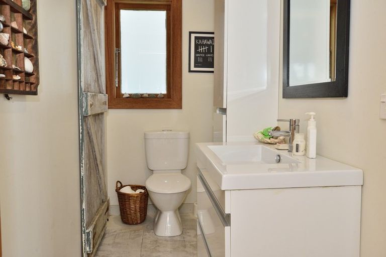 Photo of property in 18 Kahawai Street, Mahia, 4198