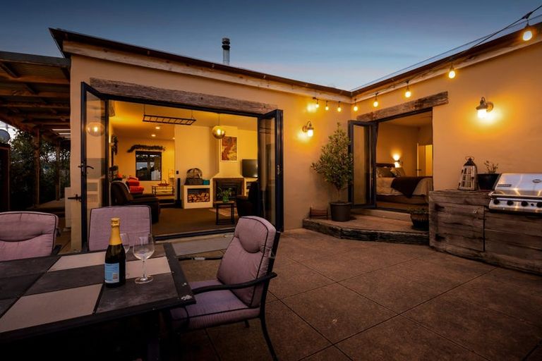 Photo of property in 35 Maire Street, Hawera, 4610