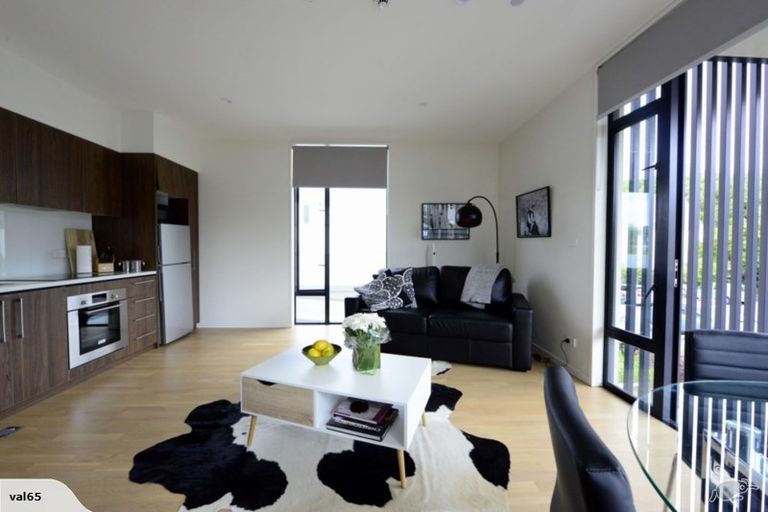 Photo of property in 1/50 Kilmore Street, Christchurch Central, Christchurch, 8013