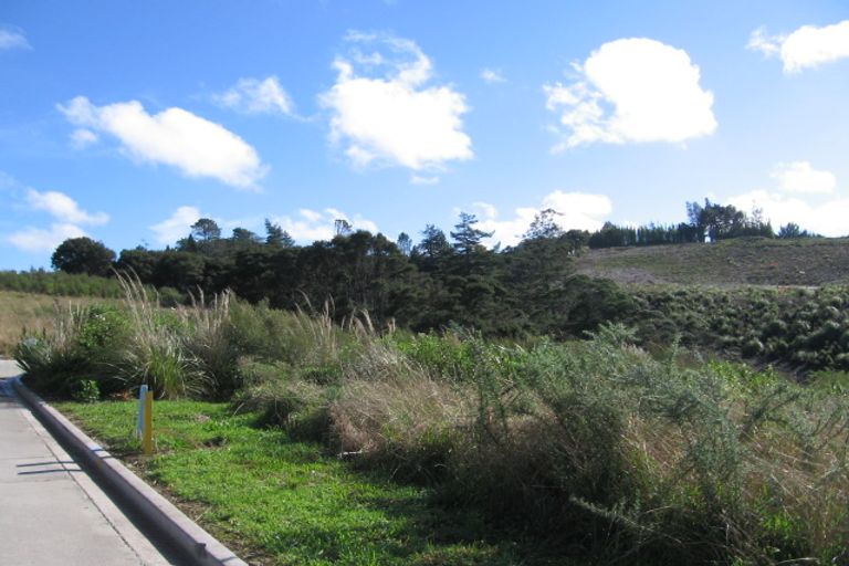 Photo of property in 64 Gold Street, Albany Heights, Auckland, 0632