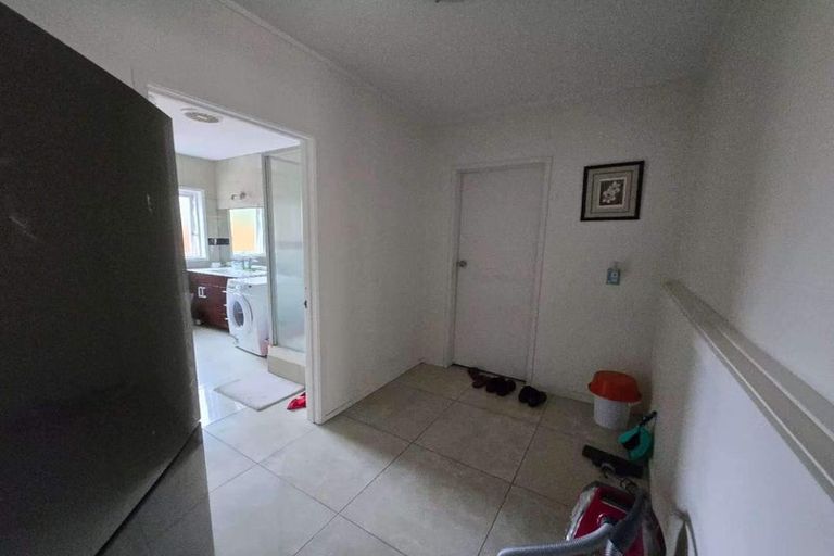 Photo of property in 3 Theodora Place, Mairangi Bay, Auckland, 0630