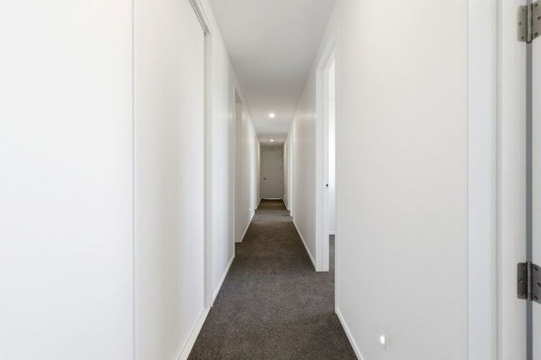 Photo of property in 17 Edgeworth Road, Darfield, 7571