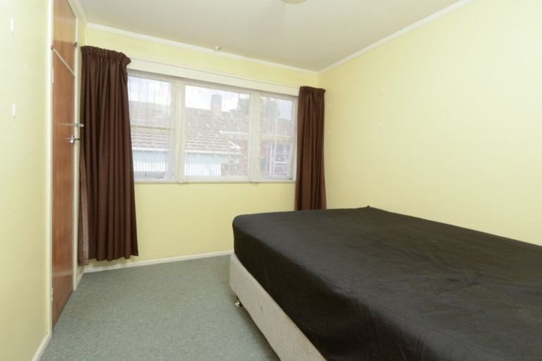 Photo of property in 1 Panair Crescent, Hillcrest, Hamilton, 3216