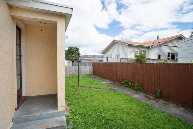 Photo of property in 4/347 Botanical Road, West End, Palmerston North, 4412