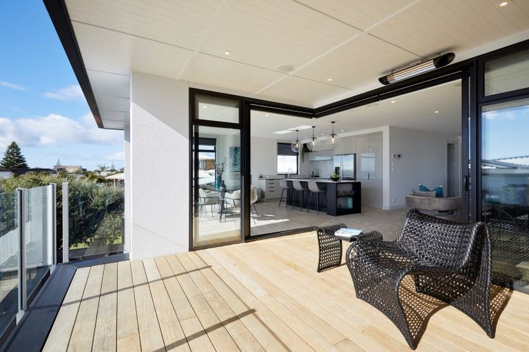 Photo of property in 1015 Papamoa Beach Road, Papamoa Beach, Papamoa, 3118