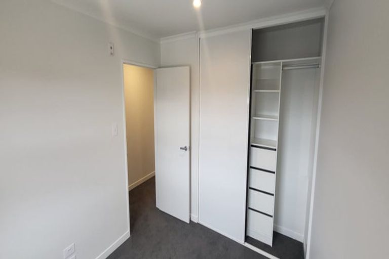 Photo of property in 302/26 Shortfin Place, Flat Bush, Auckland, 2019