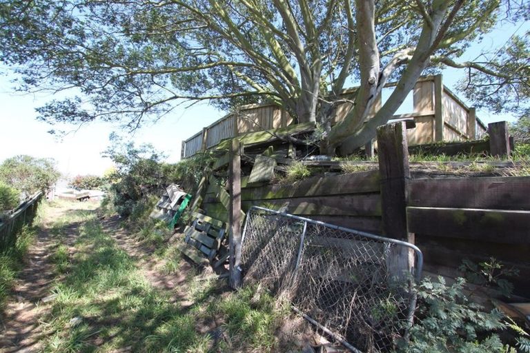 Photo of property in 42 Rowan Avenue, Aranui, Christchurch, 8061