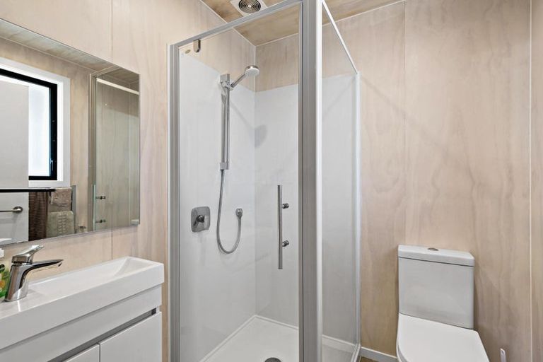 Photo of property in 4 Little Maude Drive, Lake Hawea, Wanaka, 9382